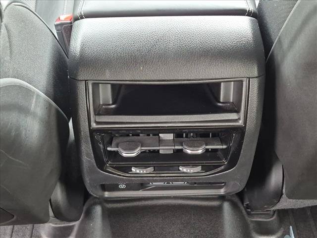 Used 2023 Jeep Grand Cherokee Overland AWD/4WD image 17