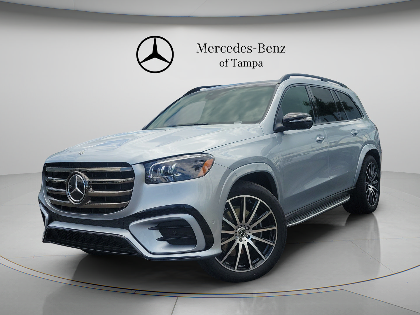 New 2026 Mercedes-Benz GLS 450 4MATIC 360° Tour