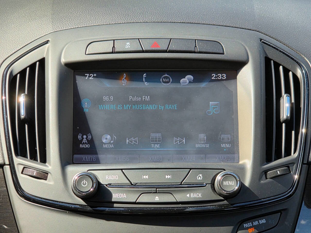 Used 2017 Buick Regal Sport Touring image 22