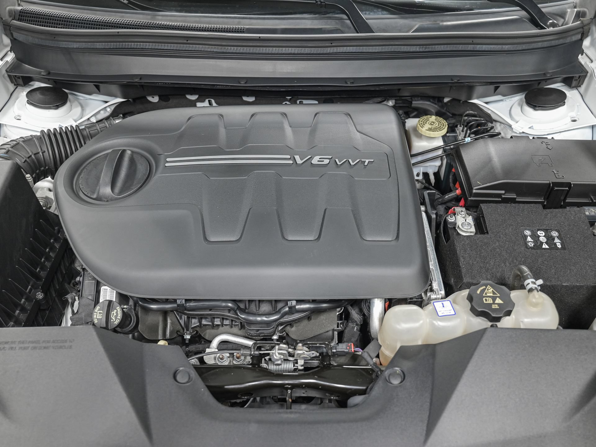 Used 2021 Jeep Cherokee Limited AWD/4WD image 11