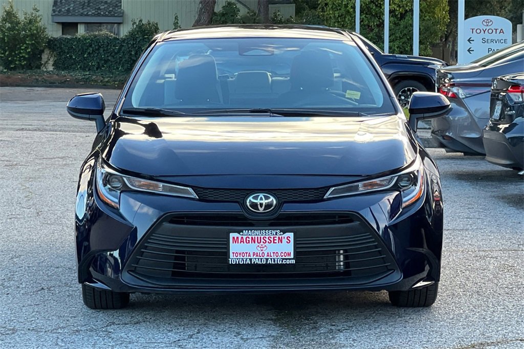 Certified 2025 Toyota Corolla LE image 8