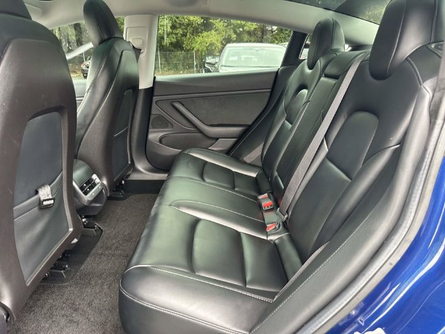 Used 2019 Tesla Model 3 Standard Range Plus RWD image 17