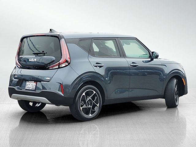 Used 2025 Kia Soul EX image 4