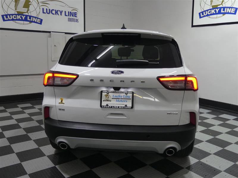 Used 2022 Ford Escape SE w/ Convenience Package image 8