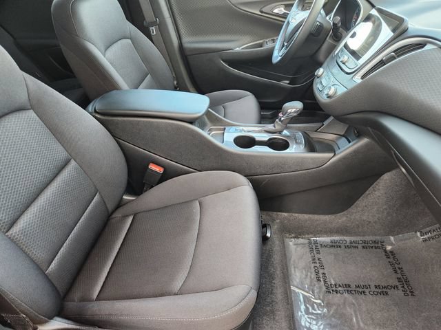 Used 2025 Chevrolet Malibu RS FWD image 20