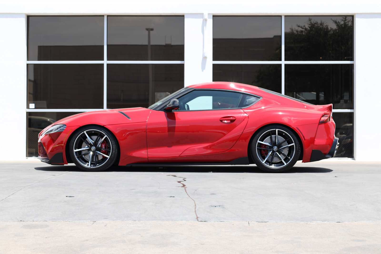 Used 2022 Toyota Supra Premium w/ Driver Assist Package RWD image 12