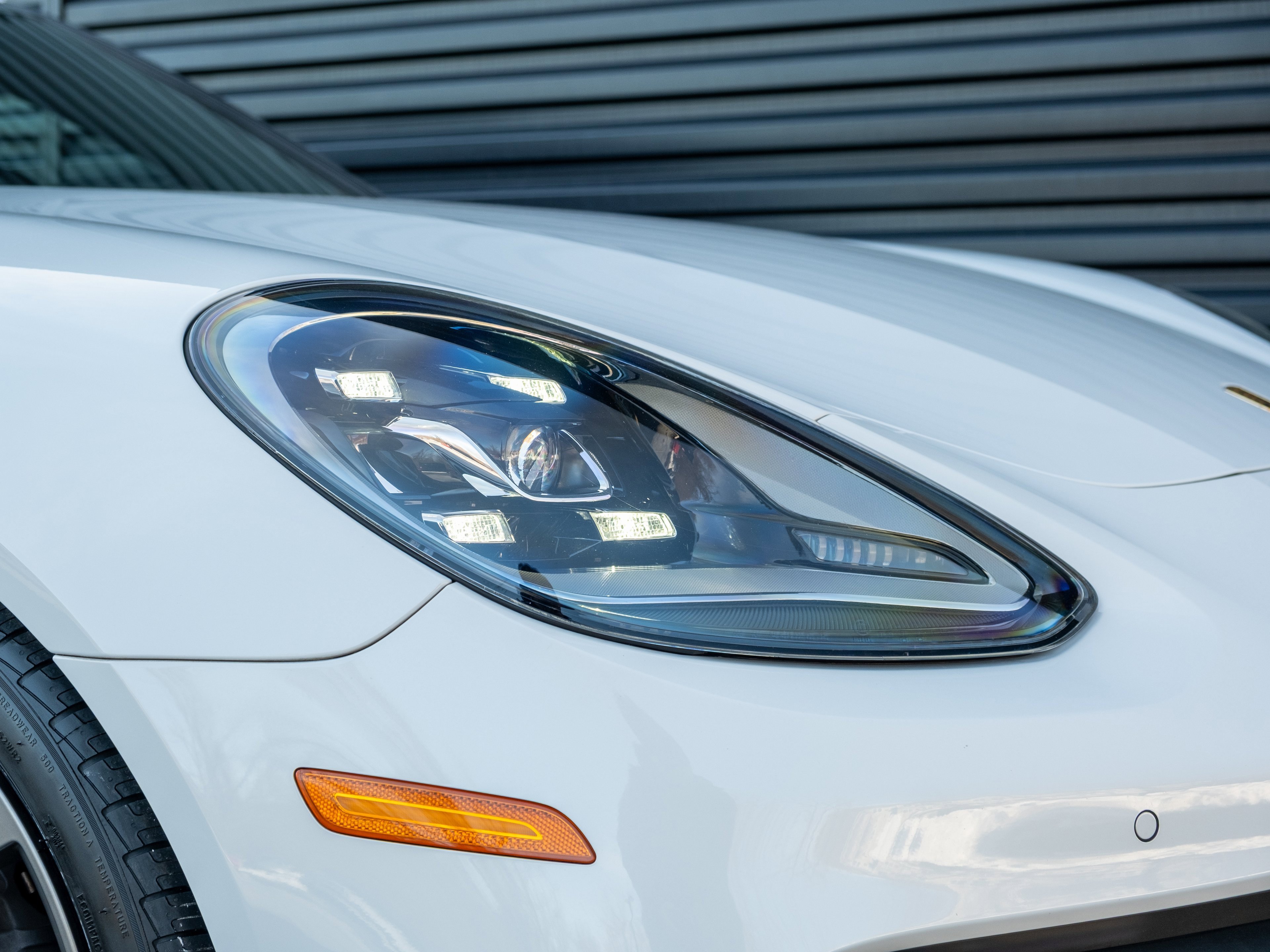 Certified 2023 Porsche Panamera 4 Platinum Edition image 42