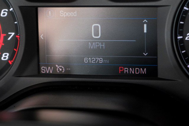 Used 2021 Chevrolet Camaro LT w/ Technology Package RWD image 15