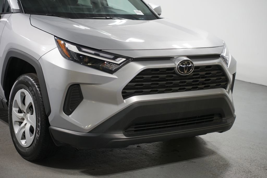 Certified 2025 Toyota RAV4 LE image 4