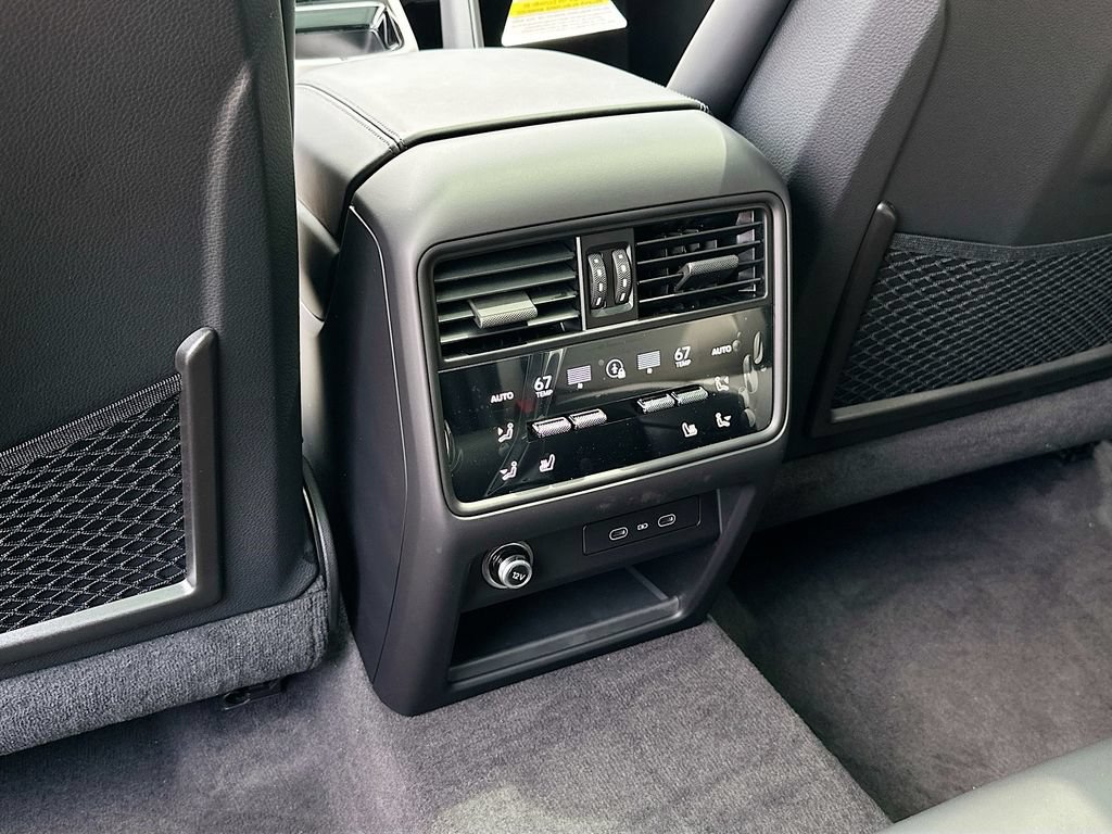 New 2026 Porsche Cayenne AWD/4WD image 27
