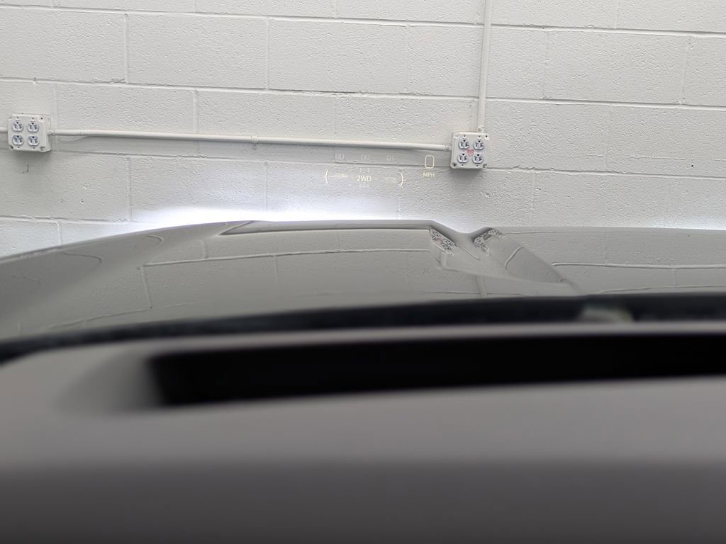 Used 2024 GMC Yukon Denali image 6