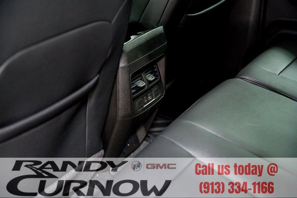 New 2024 GMC Canyon Elevation w/ Elevation Premium Package image 21