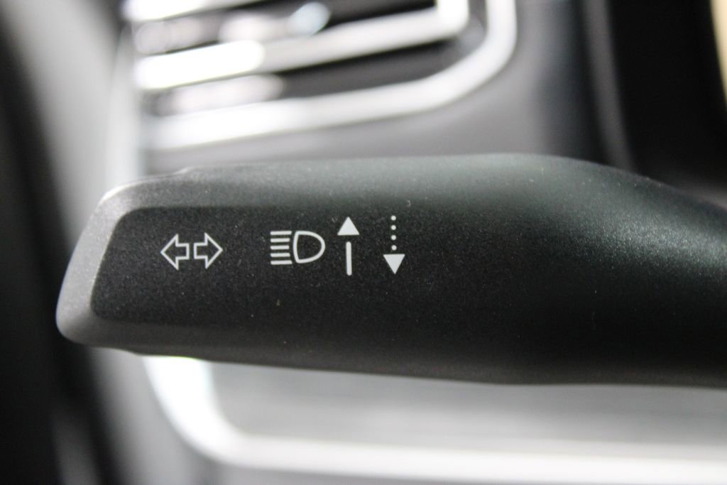 Used 2024 Jeep Wagoneer Series III image 46