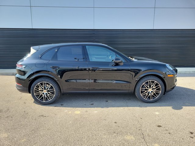 New 2026 Porsche Cayenne AWD/4WD image 8