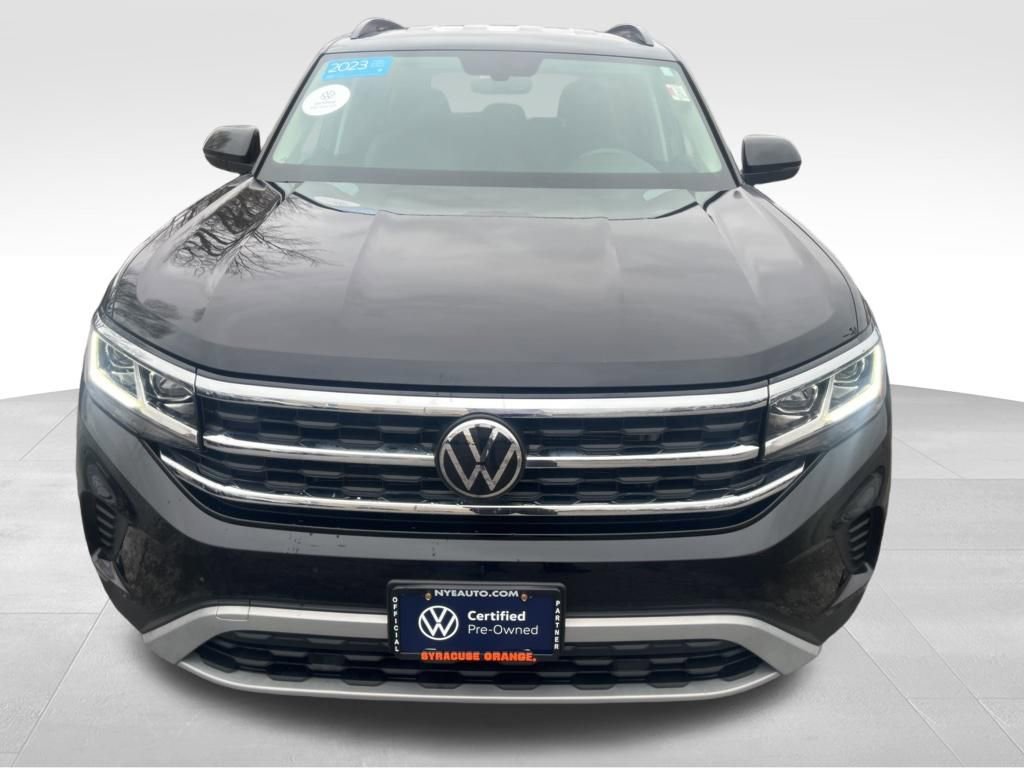 Used 2023 Volkswagen Atlas SE image 2
