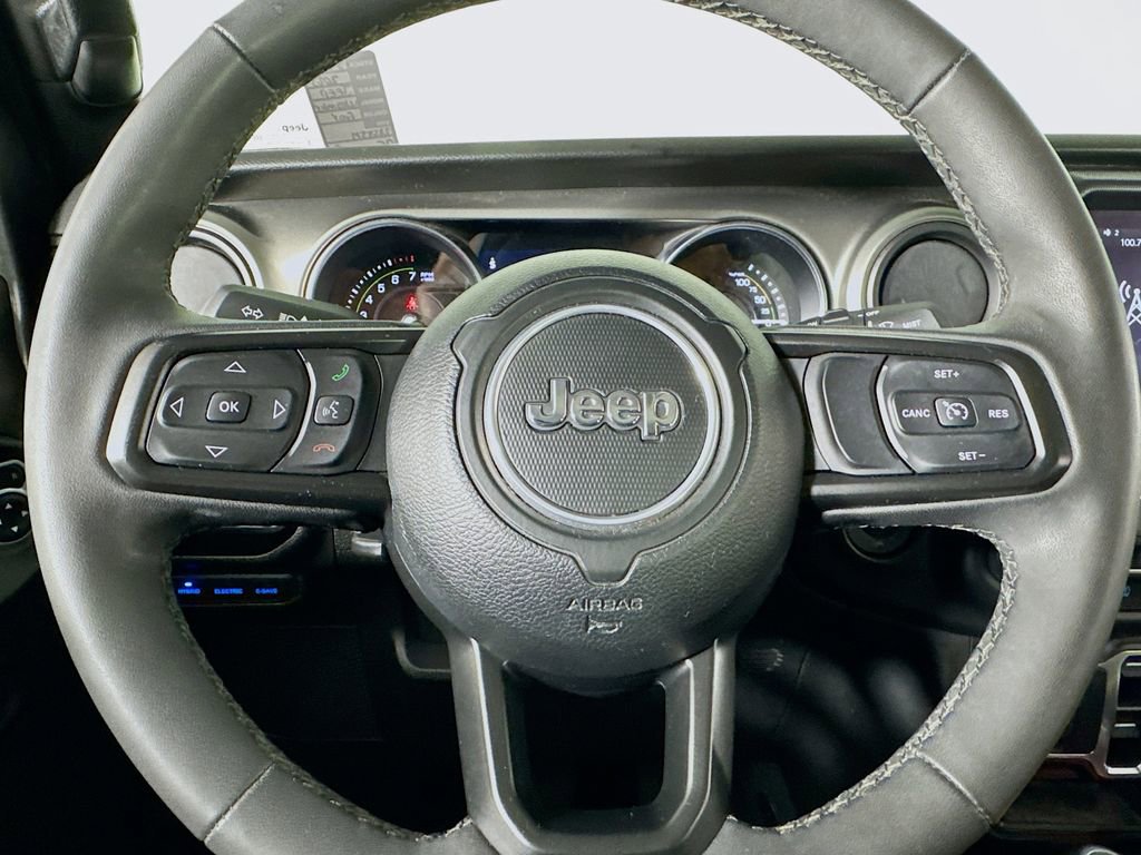 Used 2023 Jeep Wrangler Unlimited w/ Cold Weather Group AWD/4WD image 45