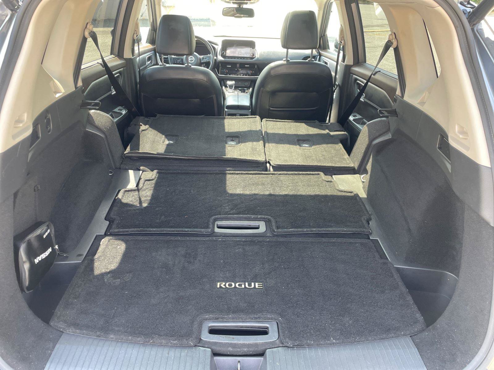 Used 2021 Nissan Rogue Platinum AWD/4WD image 17