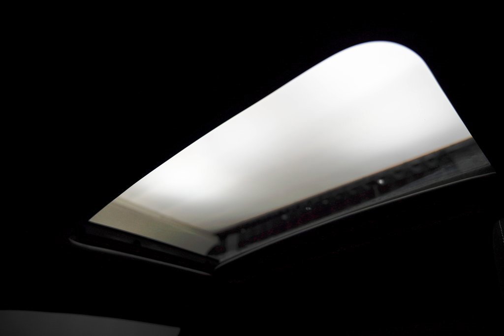 Used 2022 Chevrolet Camaro SS w/ Redline Edition image 8