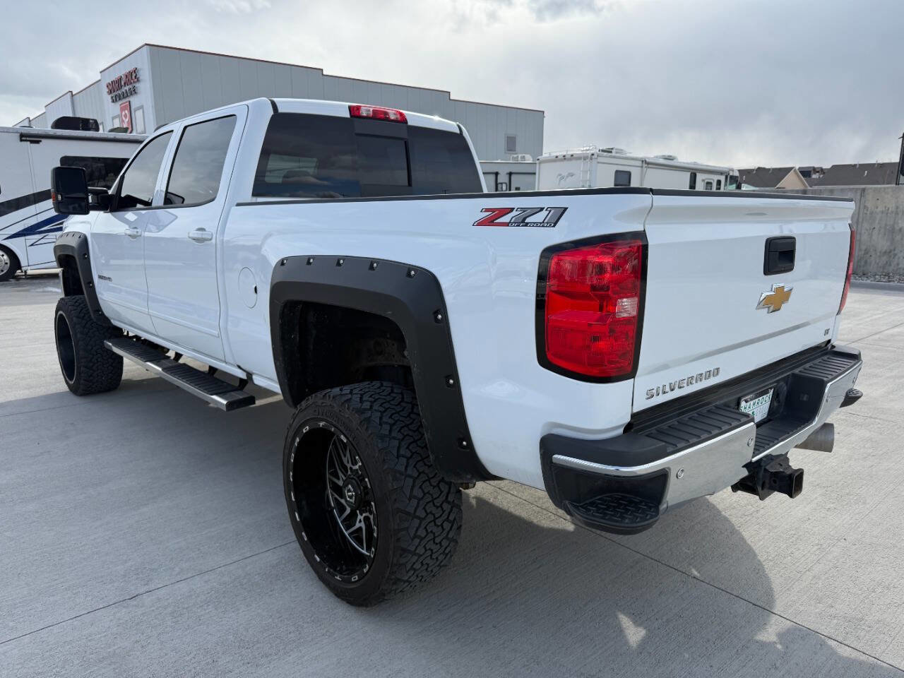 Used 2018 Chevrolet Silverado 2500 LT w/ LT Convenience Package image 5