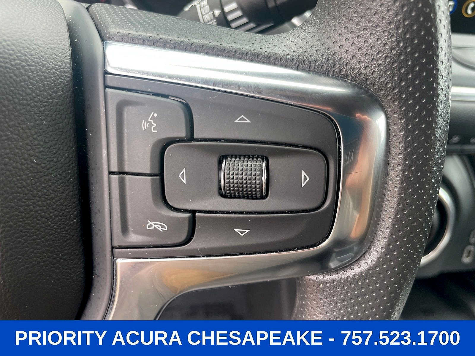 Used 2024 Chevrolet Blazer LT w/ Convenience Package FWD image 15