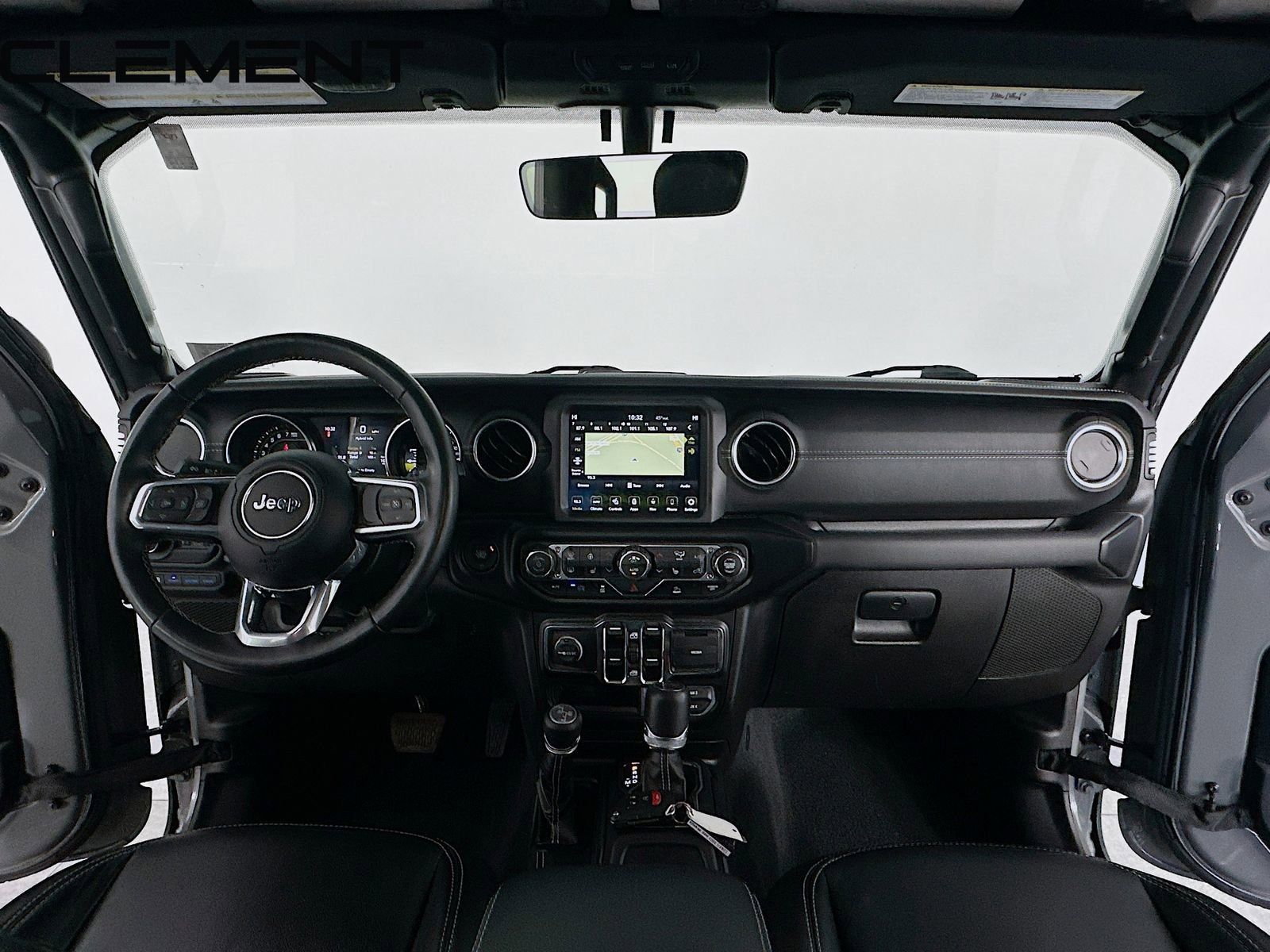 Used 2022 Jeep Wrangler Unlimited Sahara w/ Cold Weather Group image 12
