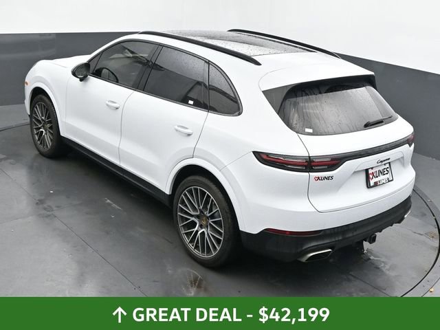 Used 2022 Porsche Cayenne image 42