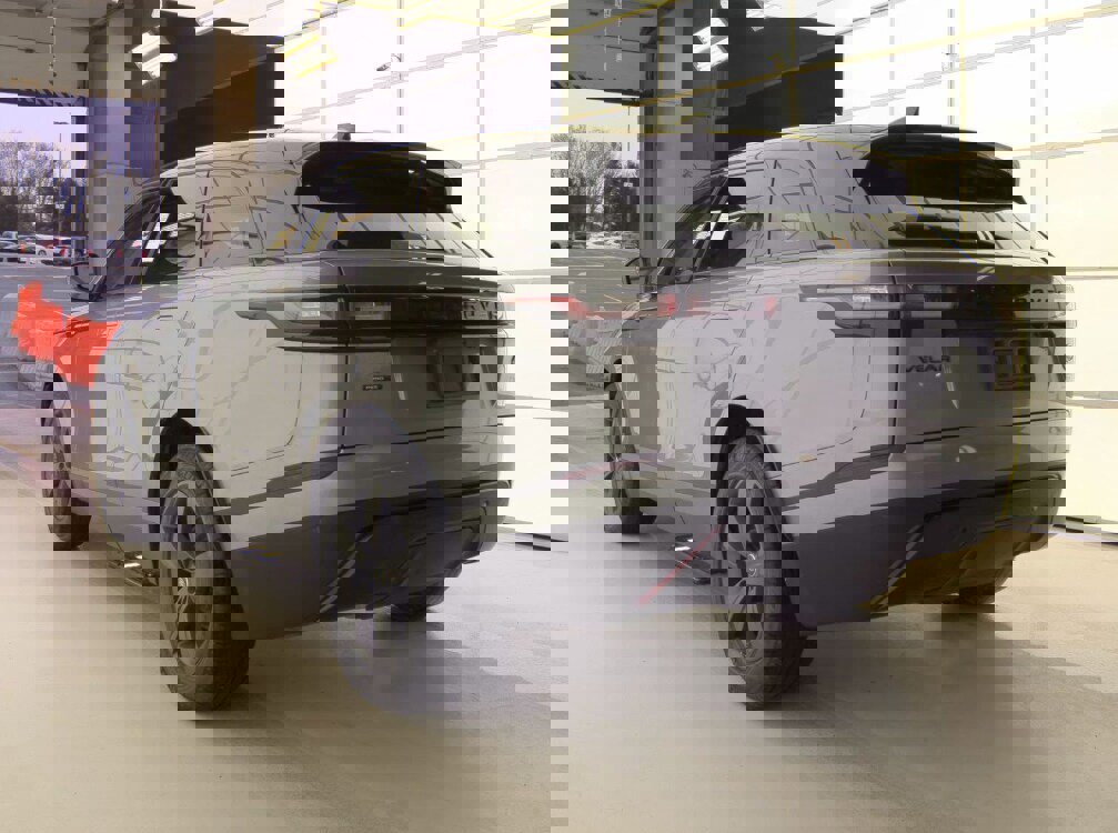 Used 2020 Land Rover Range Rover Velar S image 8