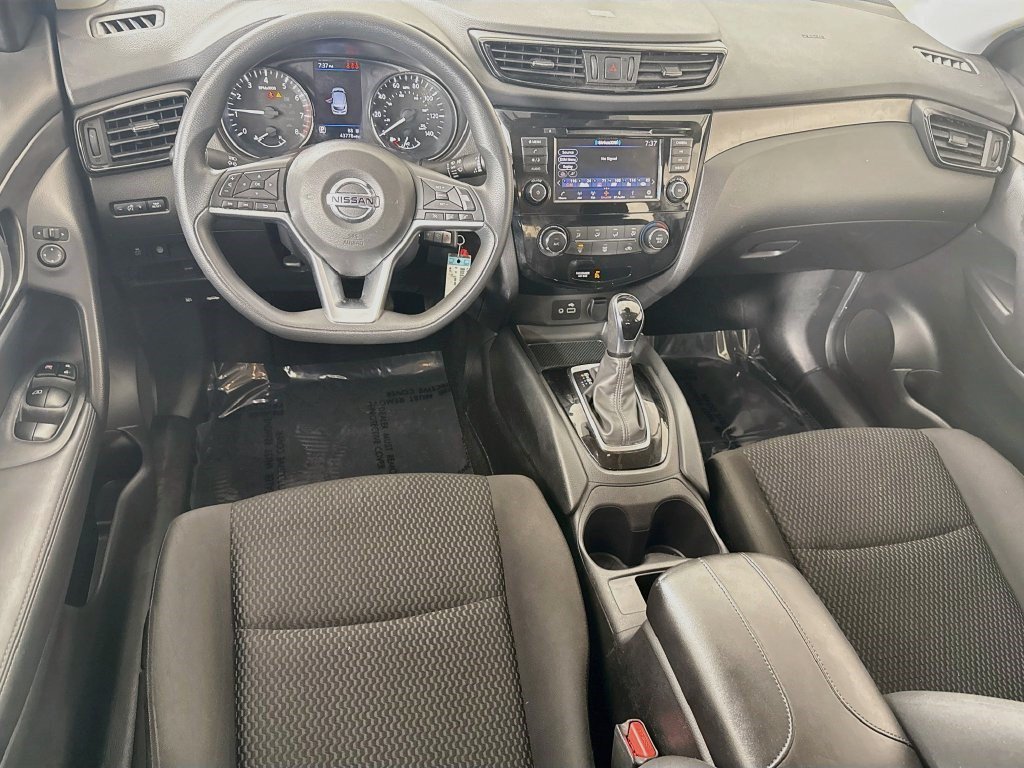 Used 2020 Nissan Rogue Sport S FWD image 16