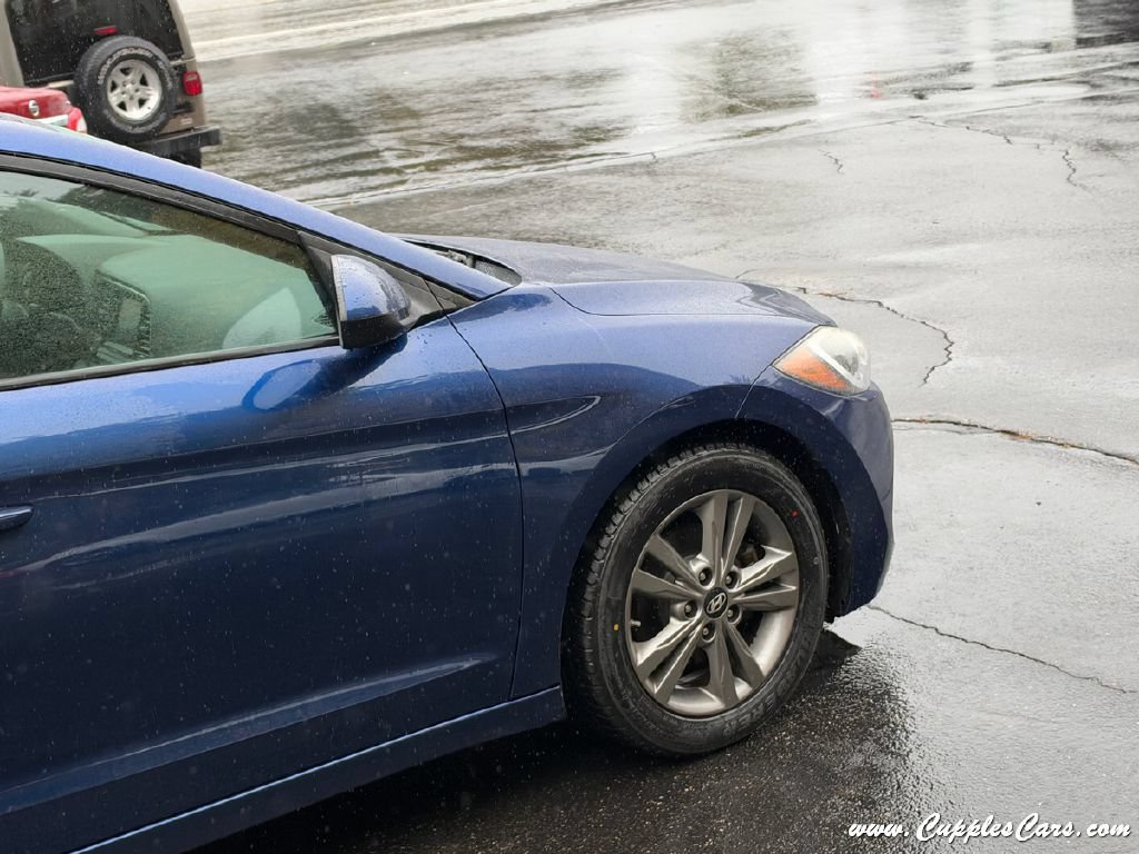 Used 2018 Hyundai Elantra SEL FWD image 31