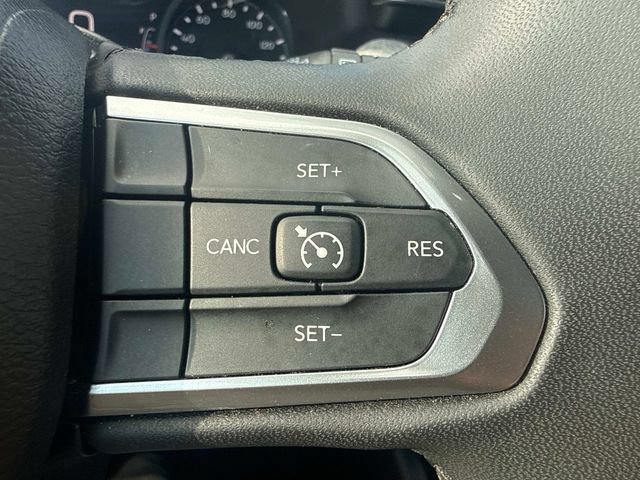 Used 2024 Jeep Compass Latitude AWD/4WD image 21