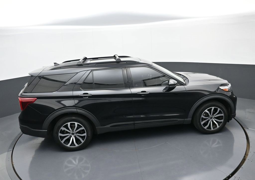 Used 2020 Ford Explorer ST w/ Premium Technology Package image 37