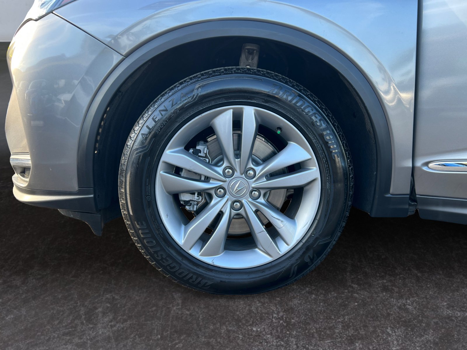 Used 2025 Acura MDX SH-AWD image 14