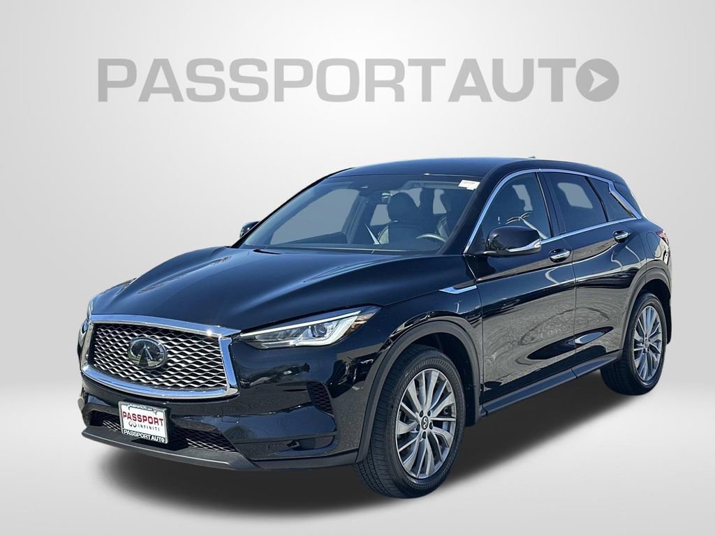 Used 2023 INFINITI QX50 Pure video 1
