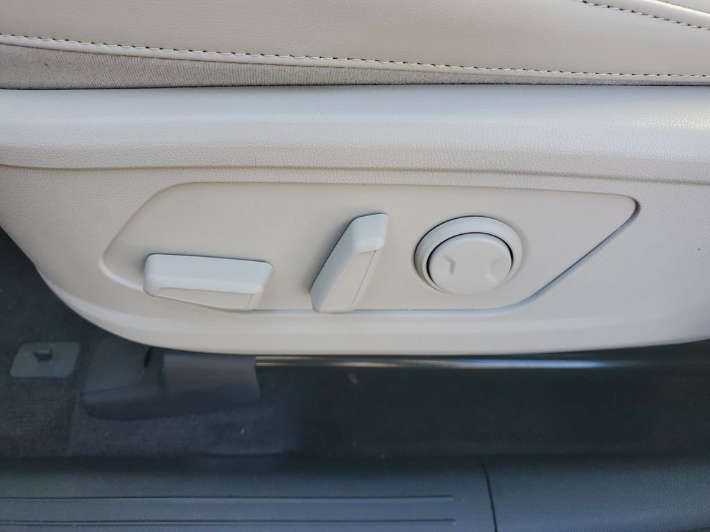 New 2026 Kia Sorento S w/ S Panoramic Sunroof Package FWD image 24
