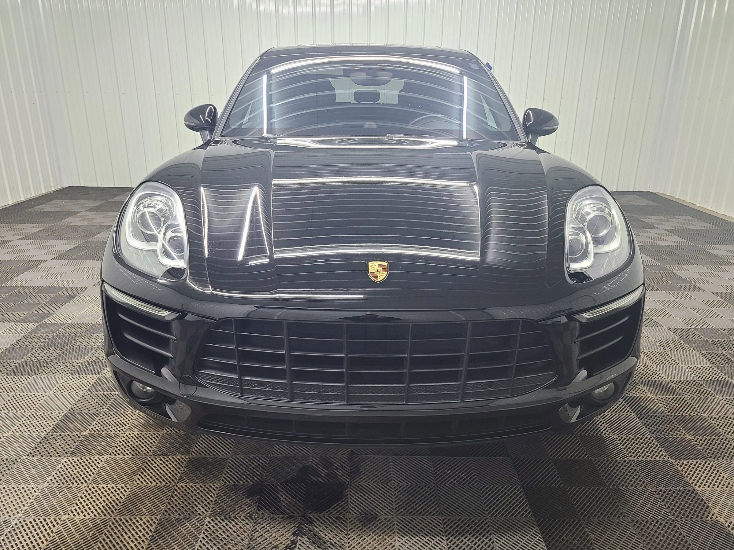 Used 2015 Porsche Macan S w/ Premium Package Plus image 6