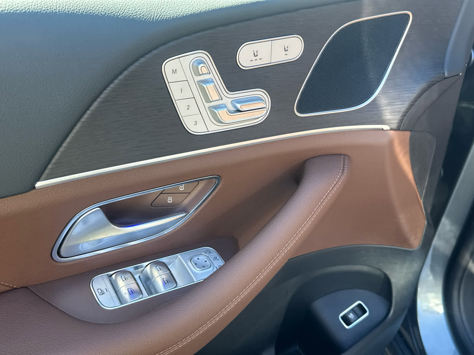 New 2026 Mercedes-Benz GLE 450 4MATIC image 9