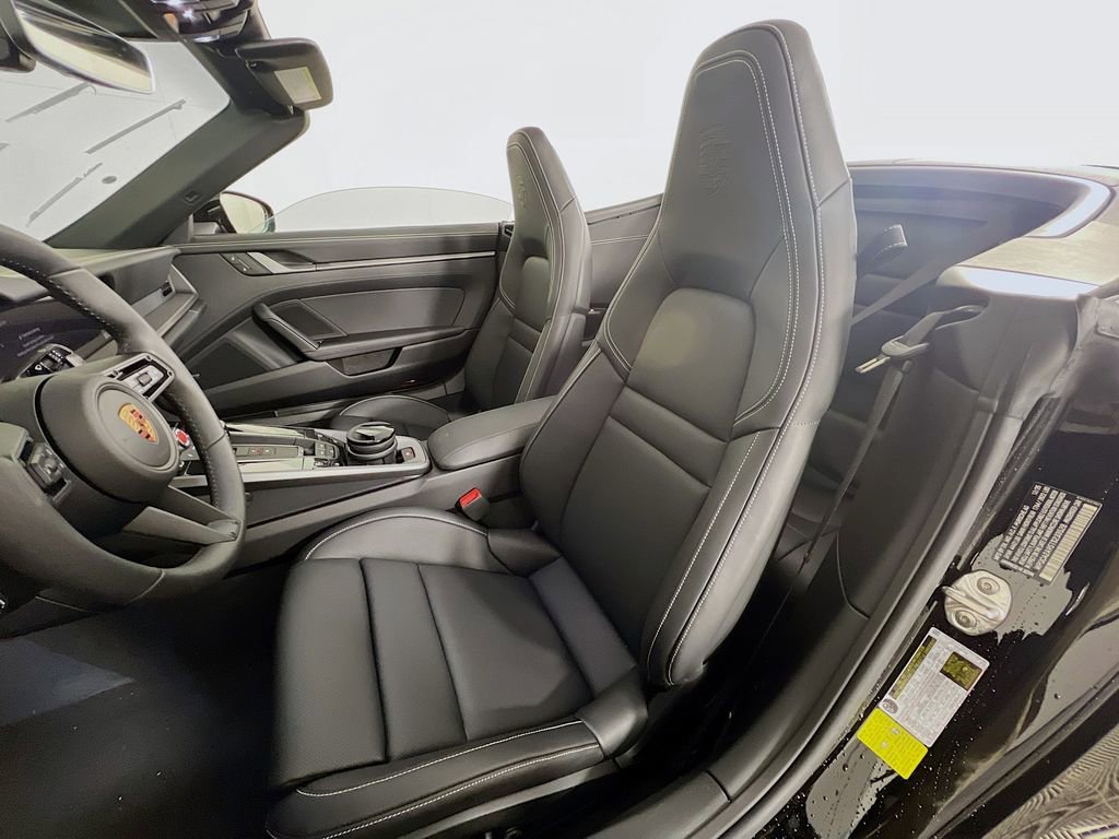 New 2026 Porsche 911 Carrera image 5