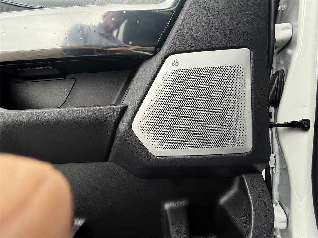 Used 2025 Ford F350 Platinum w/ FX4 Off-Road Package image 26