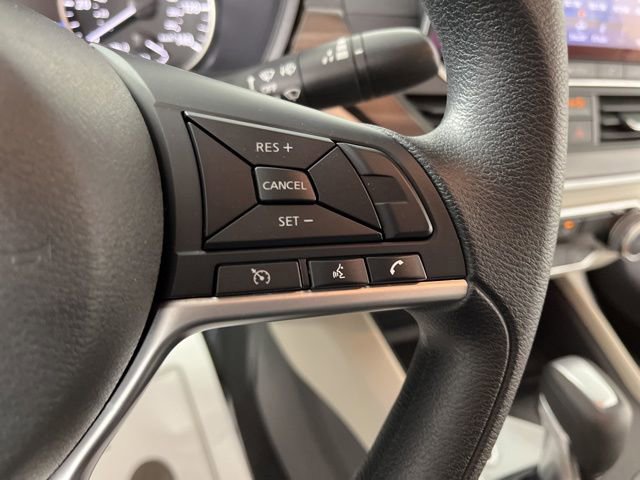 Used 2025 Nissan Altima 2.5 SV image 22