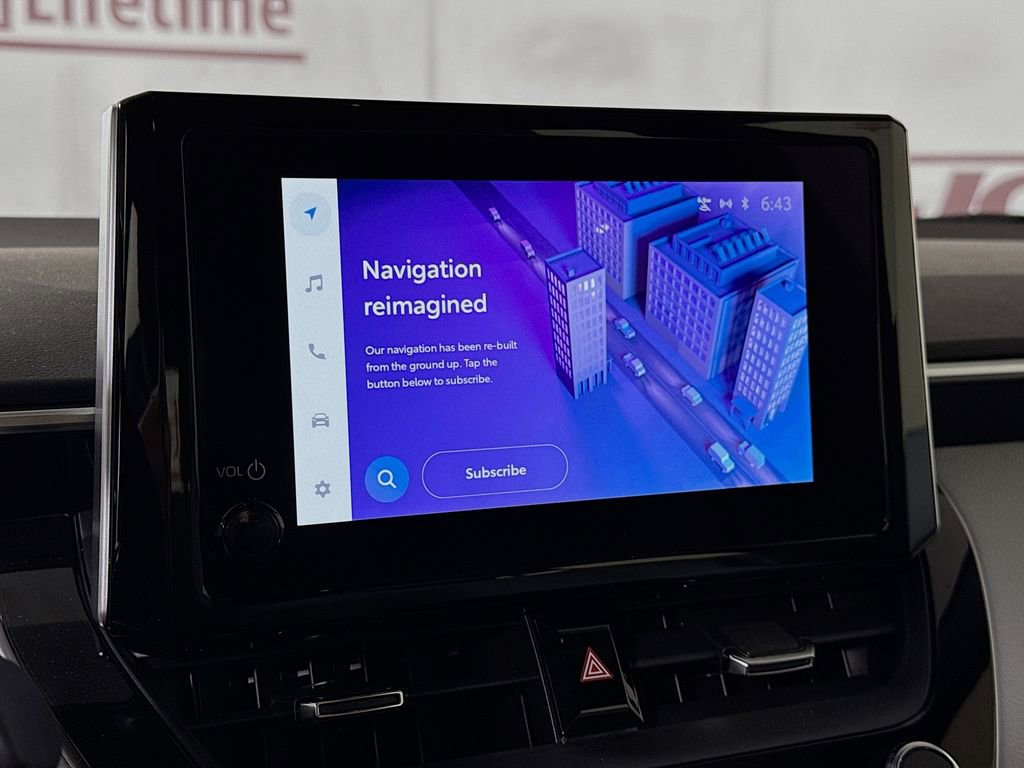 Certified 2025 Toyota Corolla SE image 6