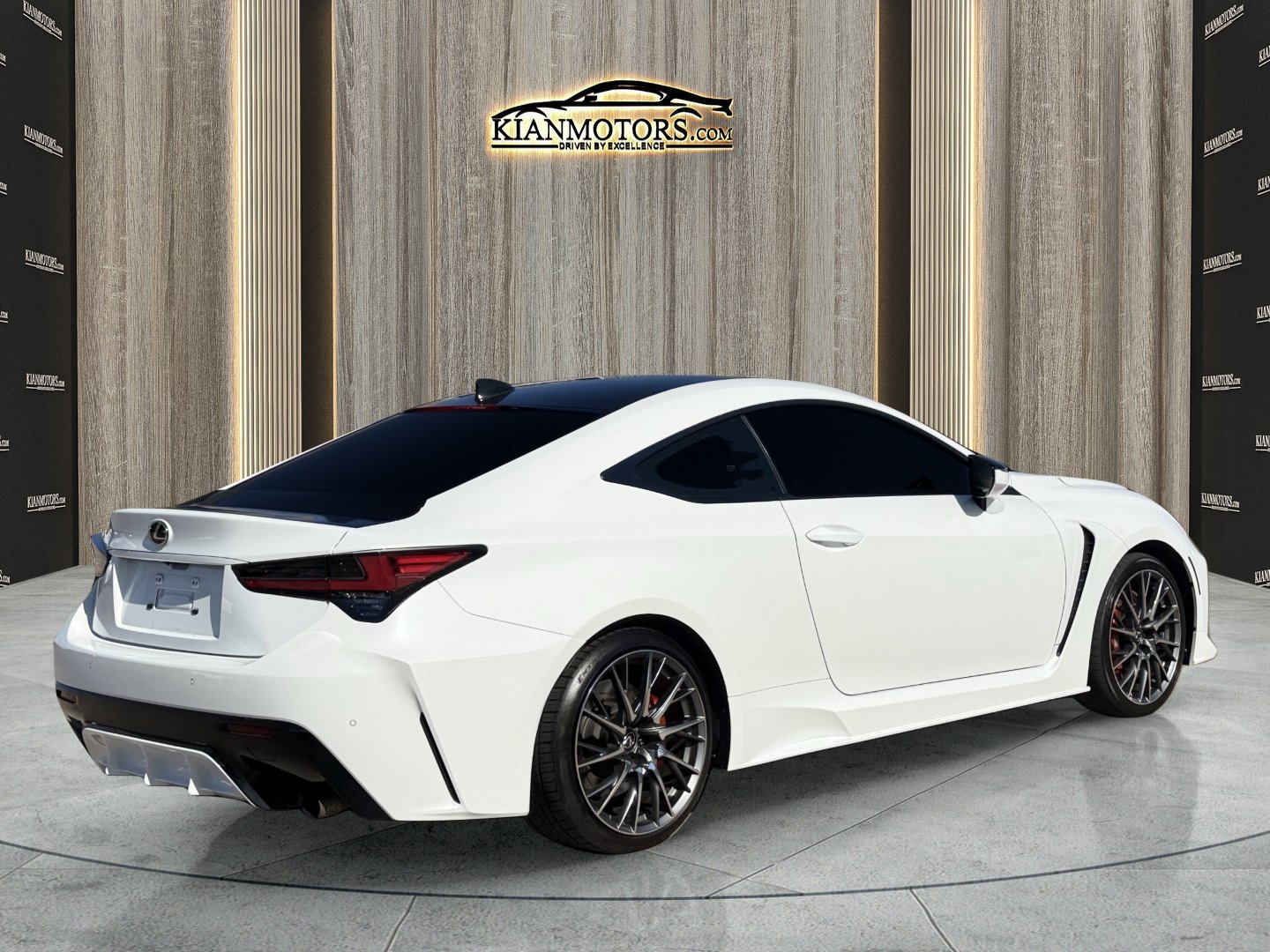 Used 2020 Lexus RC F w/ Premium Package RWD image 11