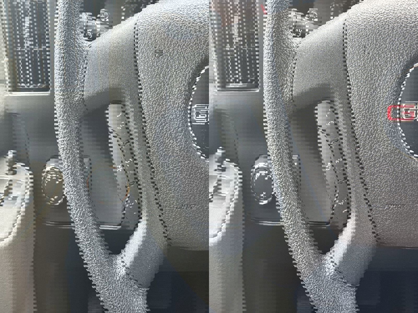 Used 2024 GMC Savana 2500 w/ Driver Convenience Package image 19