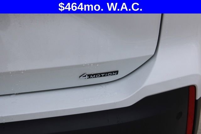 Used 2025 Volkswagen Tiguan SE AWD/4WD image 8