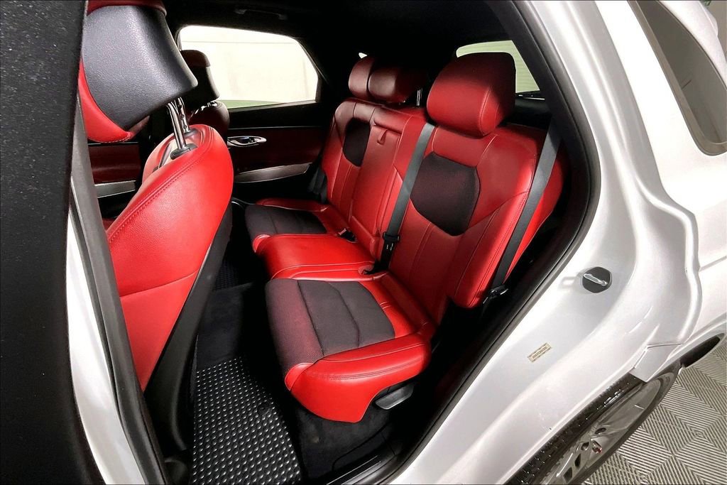 Used 2022 Genesis GV70 3.5T Sport image 26