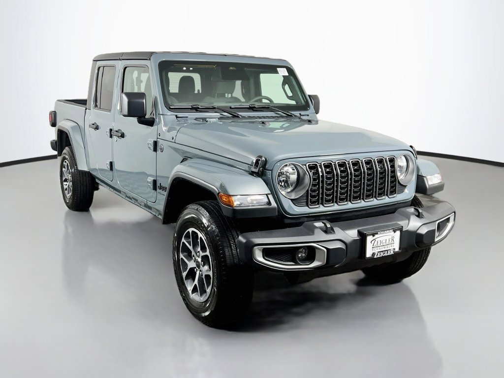 New 2026 Jeep Gladiator Sport AWD/4WD image 1