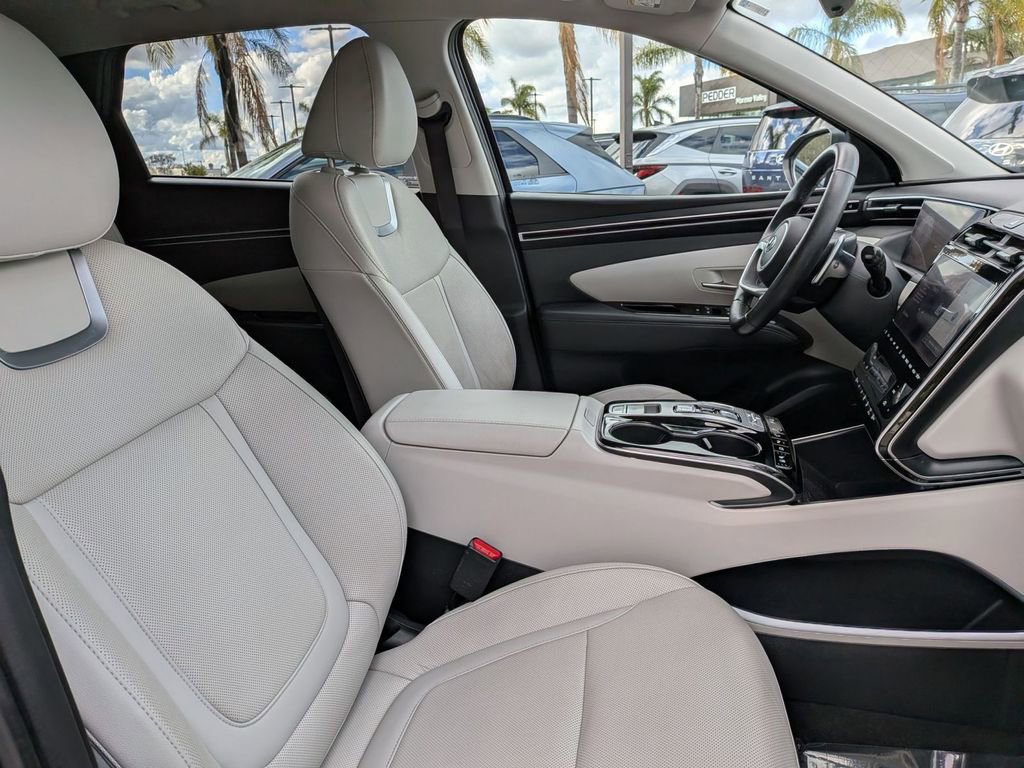 Certified 2023 Hyundai Tucson Limited image 30