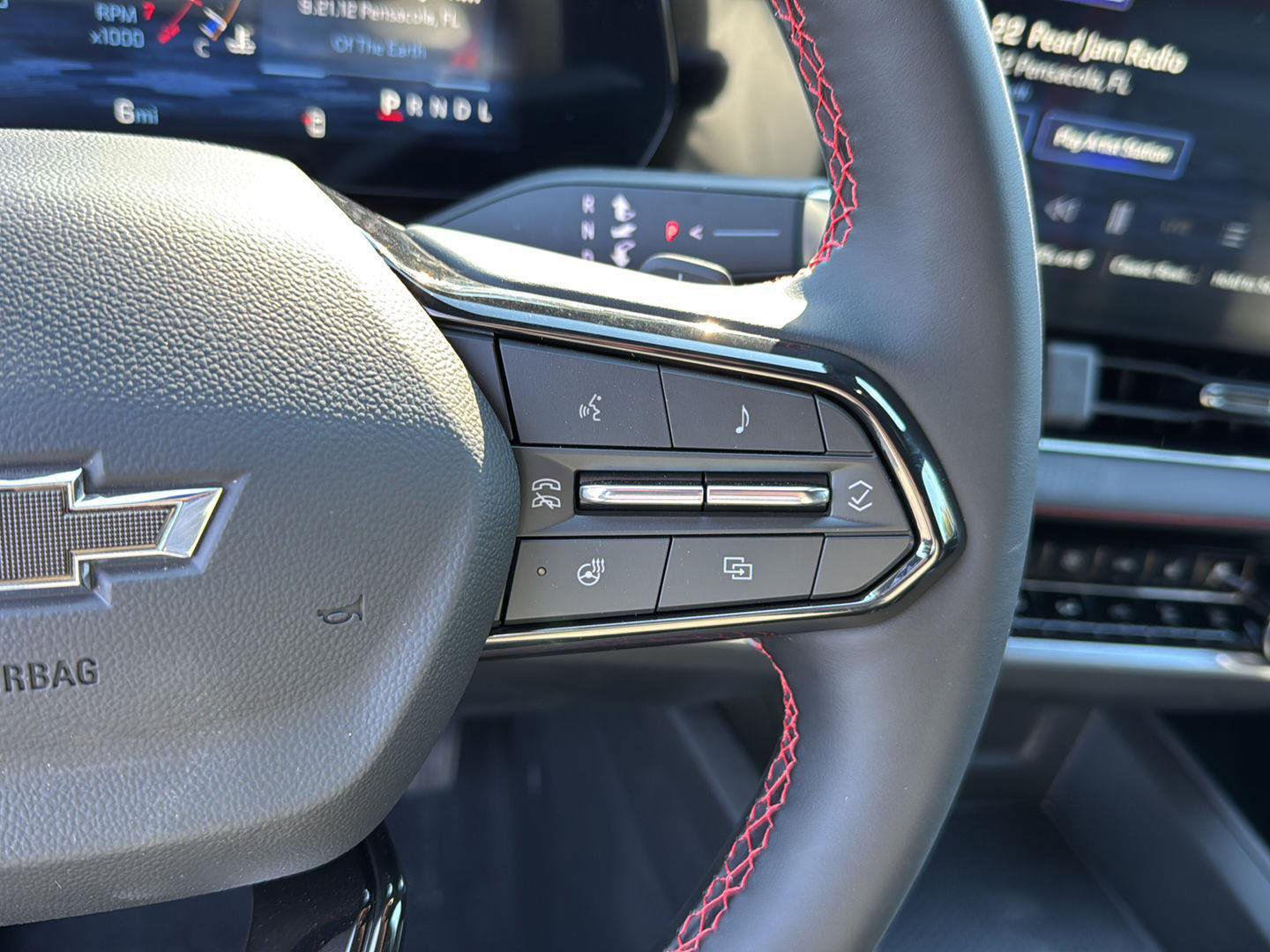 New 2026 Chevrolet Equinox RS w/ Convenience Package III image 19