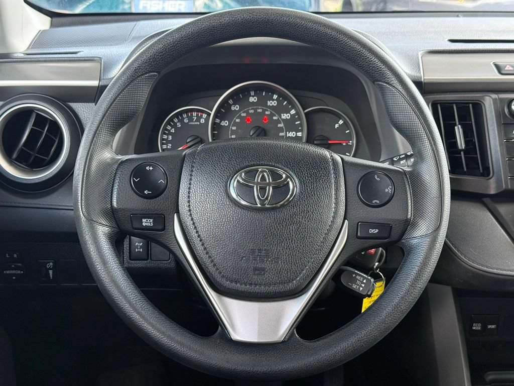Used 2016 Toyota RAV4 LE AWD/4WD image 20