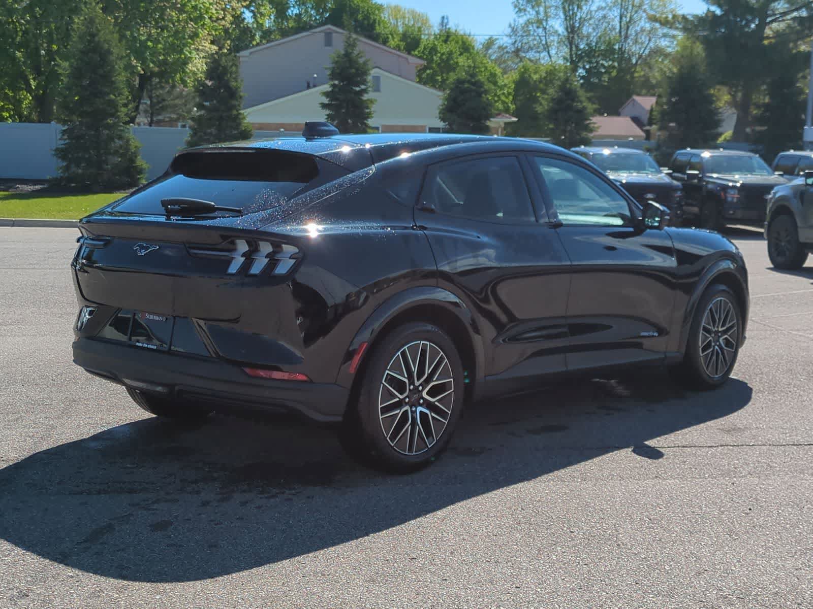New 2026 Ford Mustang Mach-E Premium AWD/4WD image 8