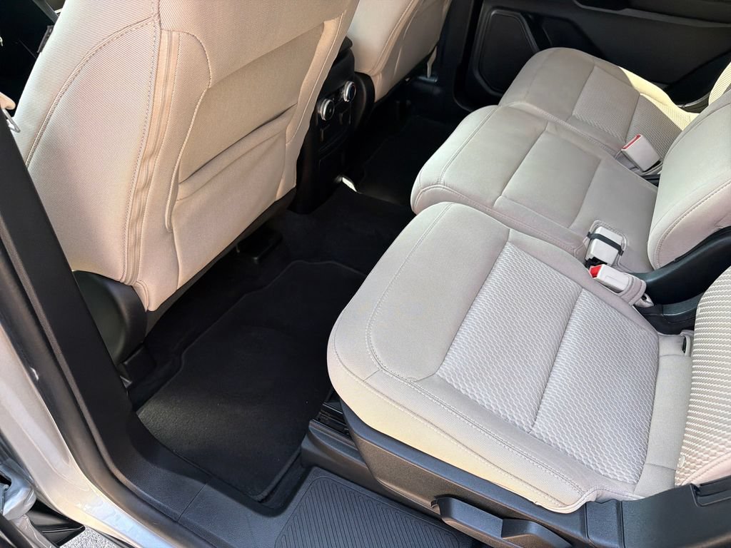 Used 2021 Ford Explorer 2WD image 31